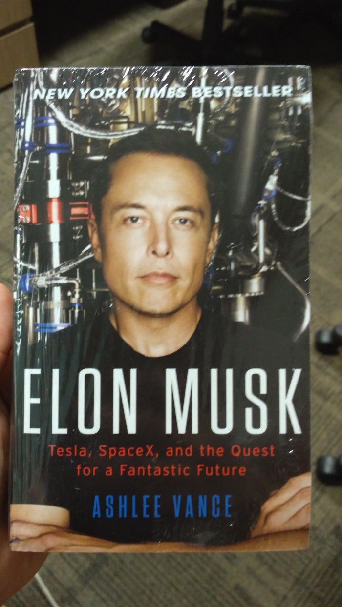 Elon Musk: Tesla, SpaceX, and the Quest for a Fantastic Future