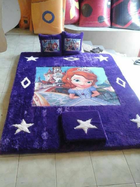 Karpet Bulu Rasfur Printing Motif Frozen Kartun