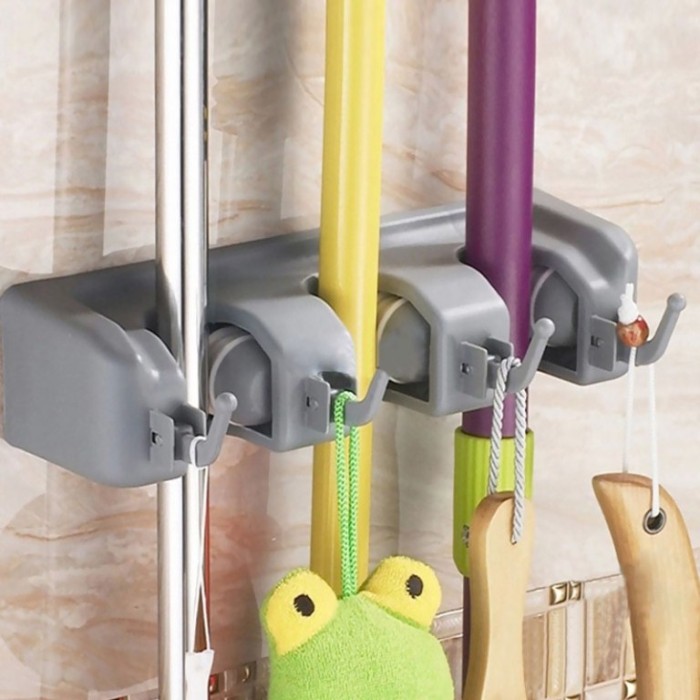 Gantungan Sapu Alat Pel 3 Slot Hanger Serbaguna Super Magic Mop Holder