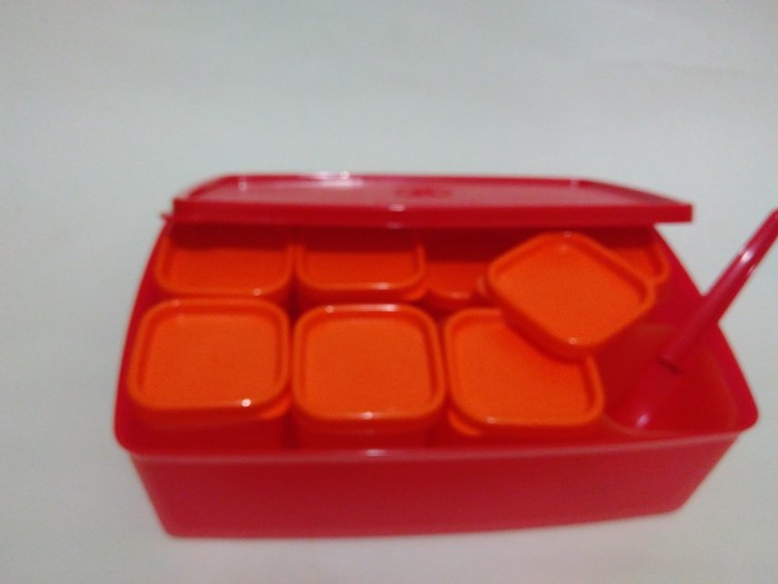 jual tupperware merah tempat bumbu puding dll javashe jual tupperware merah tempat bumbu puding dll javashe