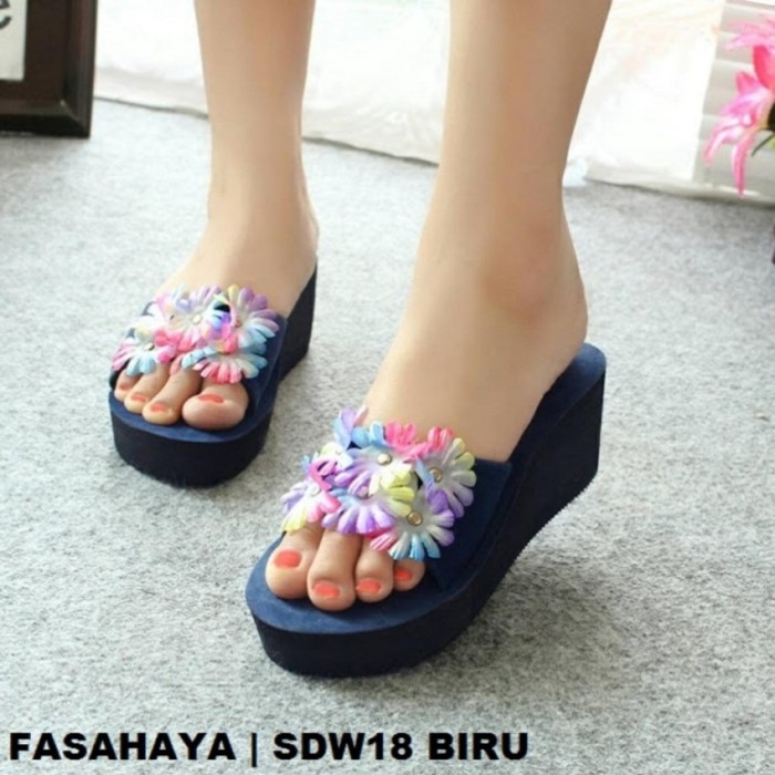 wedges cantik terbaru
