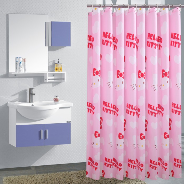 Tirai Kamar mandi /Shower Curtain Sanrio Hello Kitty 180X180 .