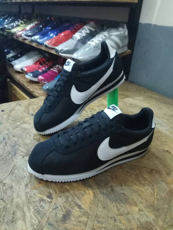harga nike cortez