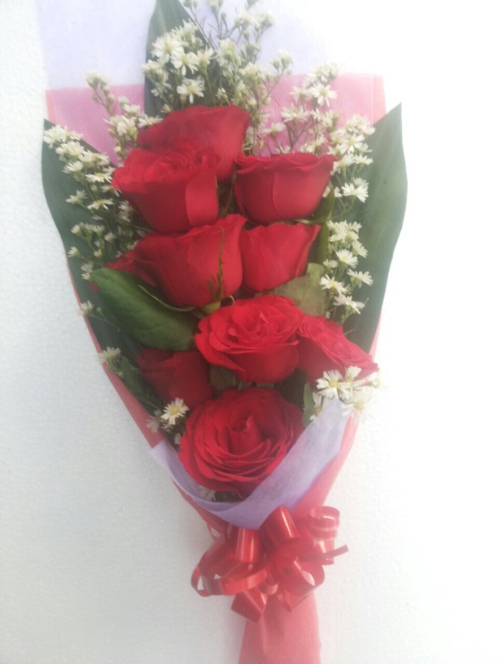 Jual Buket Bunga Mawar Merah Bunga Handbouquet Jakarta Timur Toko Hrp Tokopedia