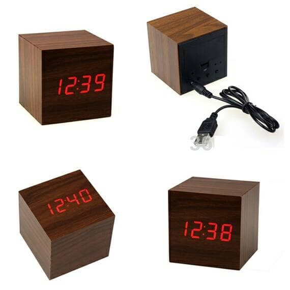 Jam Weker Unik LED Digital Motif Kayu