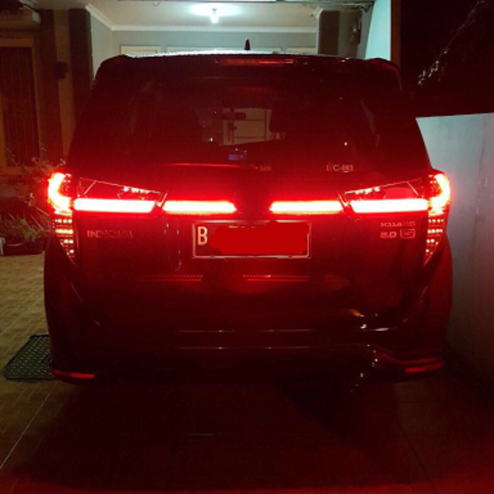 Lampu Belakang LED Innova Reborn: Sentuhan Modern yang Meningkatkan Keamanan dan Gaya