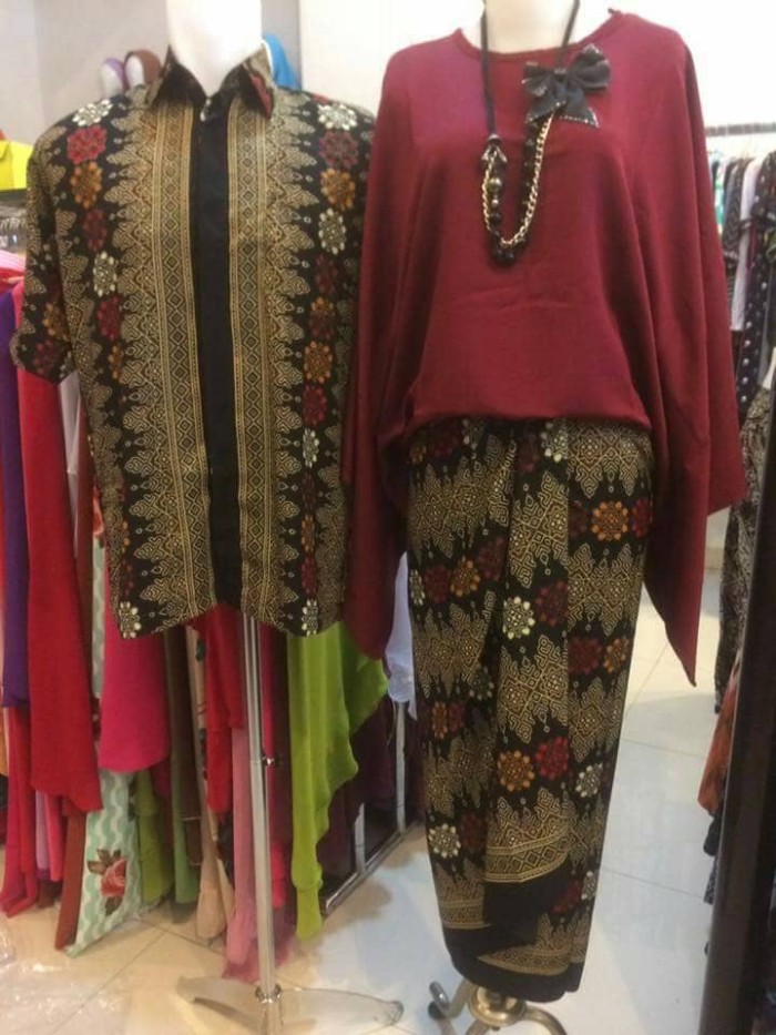 Jual Kutubaru Kebaya Couple Baju Kondangan Batik Kota Cilegon Zulma Id Tokopedia Jual Kutubaru Kebaya Couple Baju Kondangan Batik Kota Cilegon Zulma Id Tokopedia