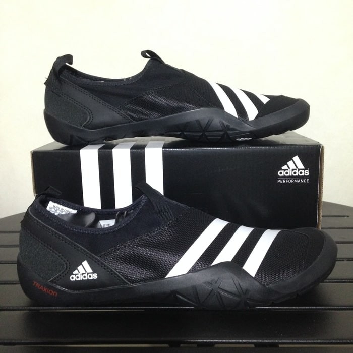 adidas jawpaw slip on