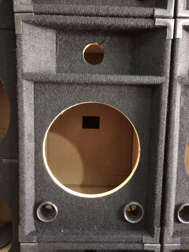 box speaker 12 in