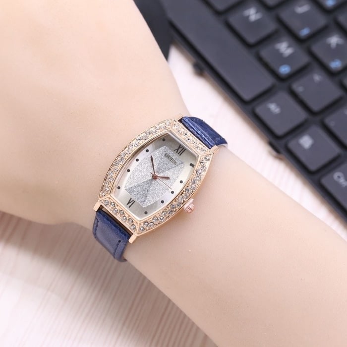 Jam Tangan Wanita / Cewek Murah Guess Richard Leather Blue