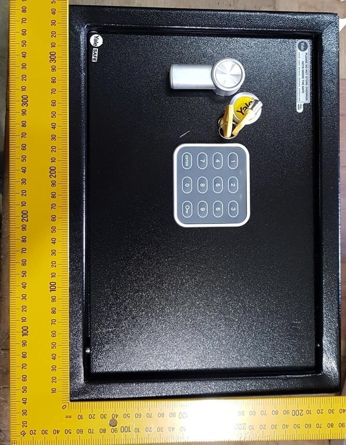 ... Brankas Serbaguna Mini Safety Box Yale Original YSV 250 DB1