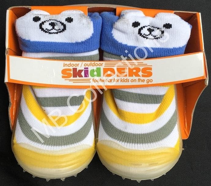 SKIDDER SEPATU BABY MOTIF 3D BERUANG KUNING UK 21