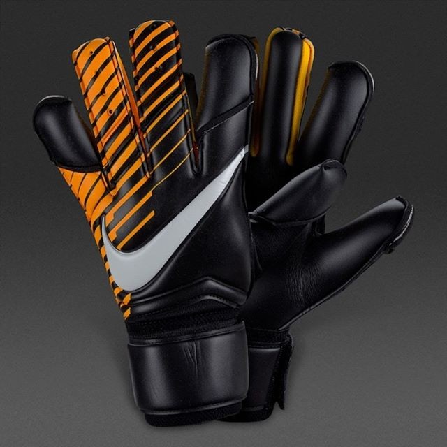 Harga Sarung Tangan Kiper Nike Hargano.com Harga Sarung Tangan Kiper Nike Hargano.com