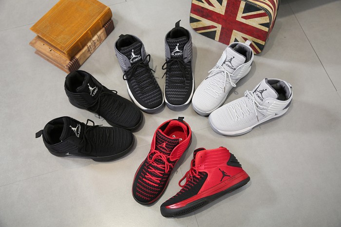 nike air series shoes