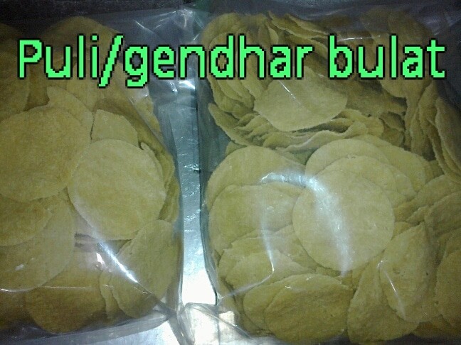 Jual Snack Krupuk puli gendar beras mentah model bulat 500gram - Kota