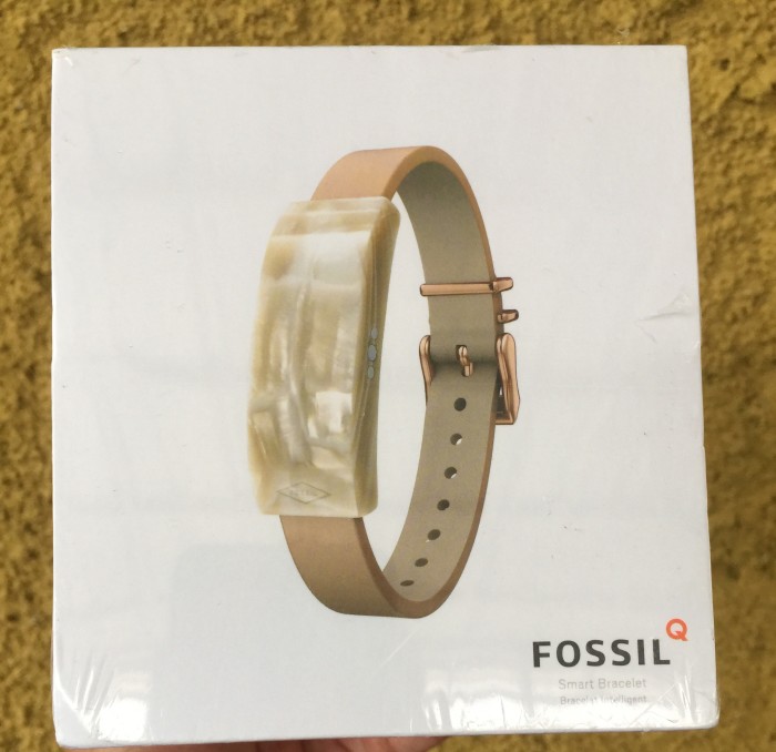 Fossil fitness hot sale bracelet