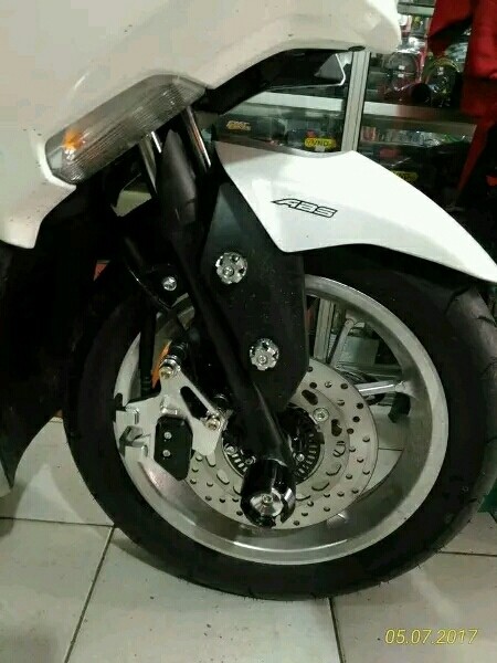 4000+ Gambar Cover Kaliper Vixion HD Paling Baru 4000+ Gambar Cover Kaliper Vixion HD Paling Baru