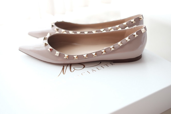 valentino nude flat