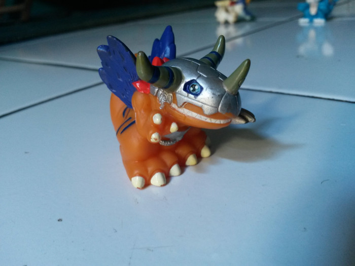 metalgreymon action figure