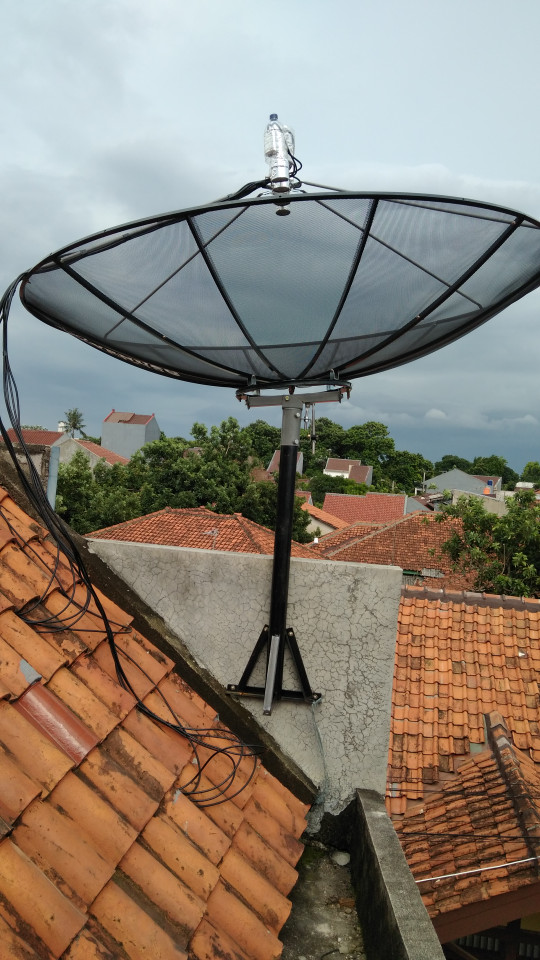 Jual parabola venus 4satelit 1 receiver Full HD + HDMI - Kota Depok