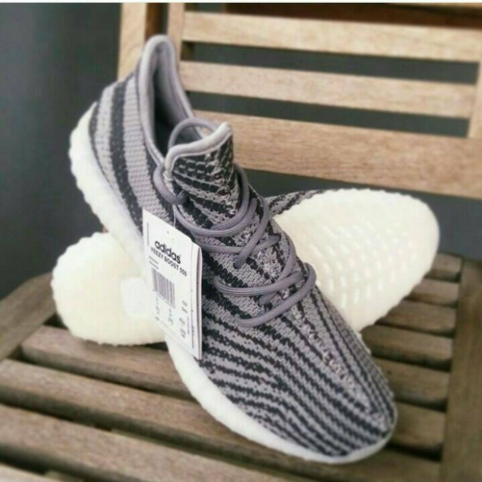 yeezy 550