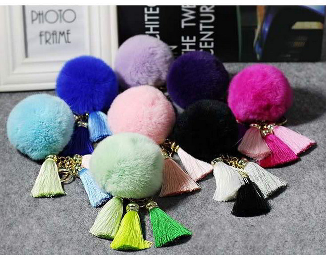 jual gantungan kunci pompom light pink tiga tassel jual gantungan kunci pompom light pink tiga tassel