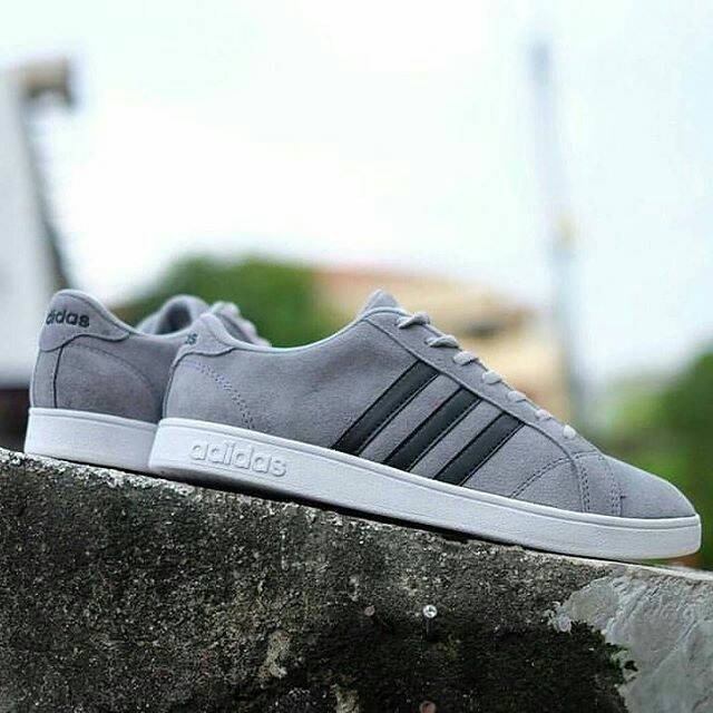 adidas advantage grey