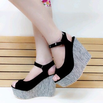 wedges cantik terbaru