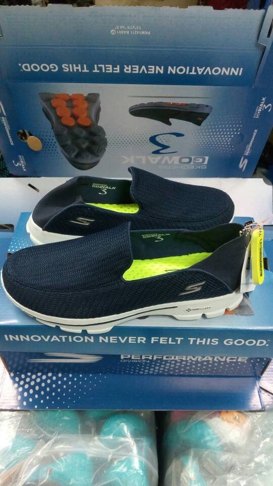 Skechers Go walk Lounge ORIGINAL BLACK TREND SLIP ON 2017 bisa diinjak .