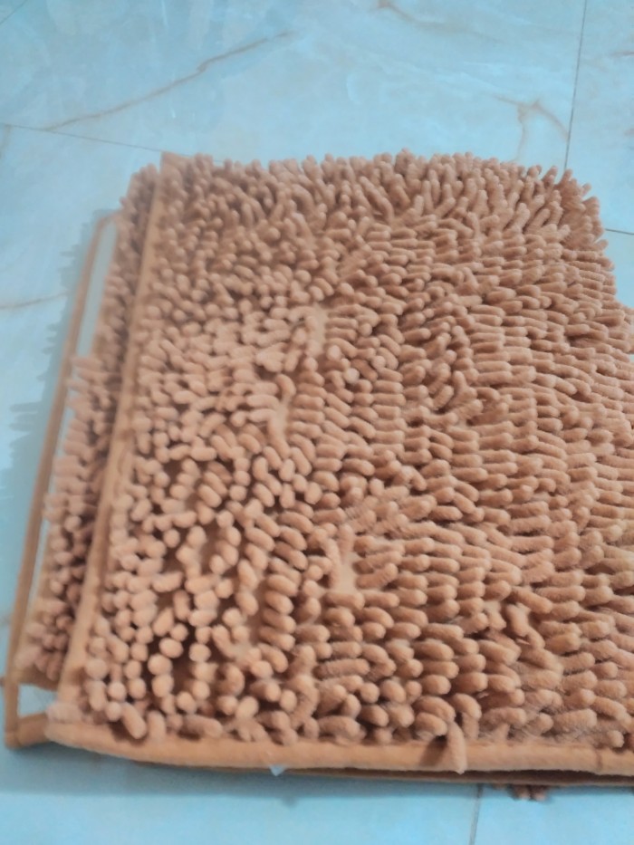Keset Cendol Dof Mocca 40 x 60 cm Karpet Bulu / Doormat Chenille Cream