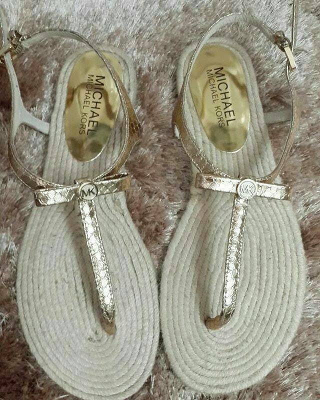 harga sandal michael kors