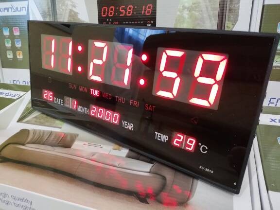 Foto Produk Jam Dinding Digital LED Meja LED Clock 3615 Merah dari Grosir Elektronik