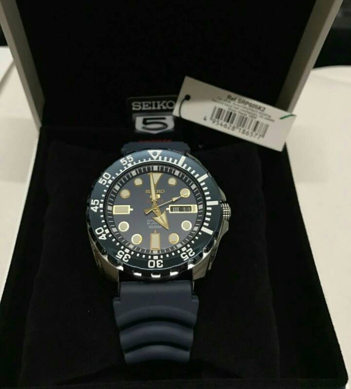 seiko 5 srp605