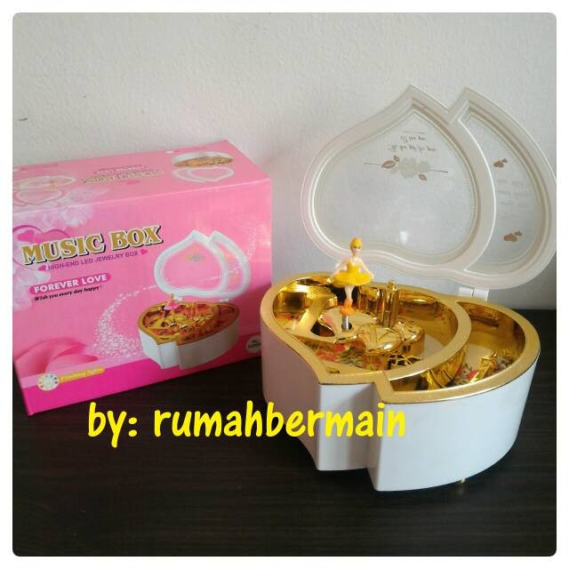 Kotak Musik Bentuk Love Putih Ballerina Lampu Music Box Kado Unik Cute