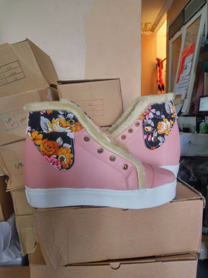 jual sepatu kets boots rd047 pink salem sneaker boots klopshoes jual sepatu kets boots rd047 pink salem sneaker boots klopshoes