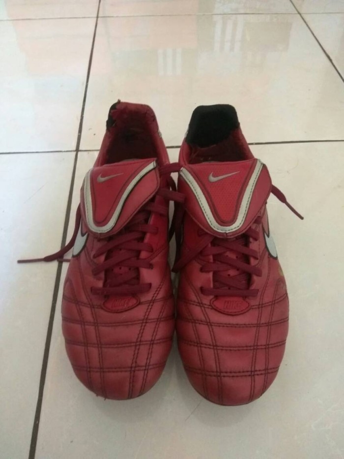 nike tiempo legend 5 ronaldinho