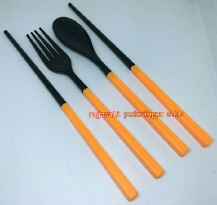 SENDOK-GARPU-SUMPIT PORTABLE / ALAT MAKAN PORTABLE .