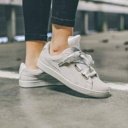 Jual Puma Basket Heart Suede Grey Sepatu Jalan Wanita PREMIUM - Jakarta Utara - Damari | Tokopedia Jual Puma Basket Heart Suede Grey Sepatu Jalan Wanita PREMIUM - Jakarta Utara - Damari | Tokopedia