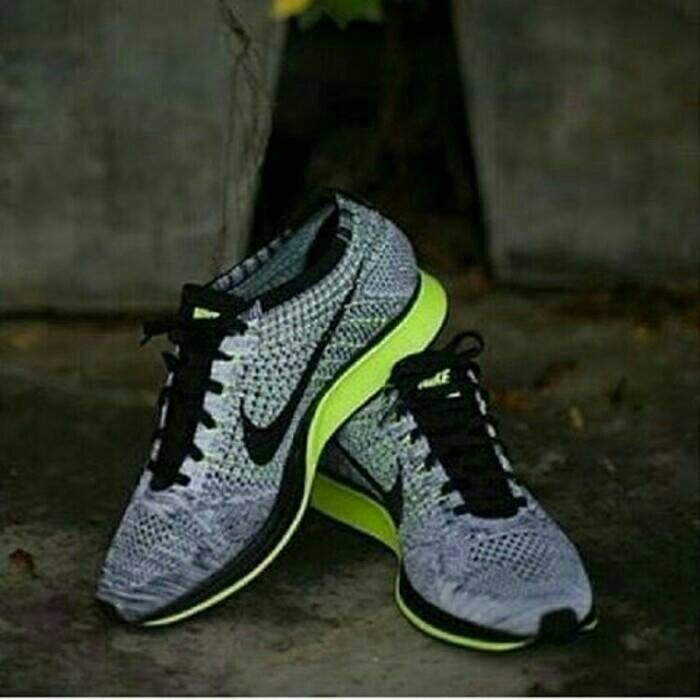 flyknit racer oreo volt