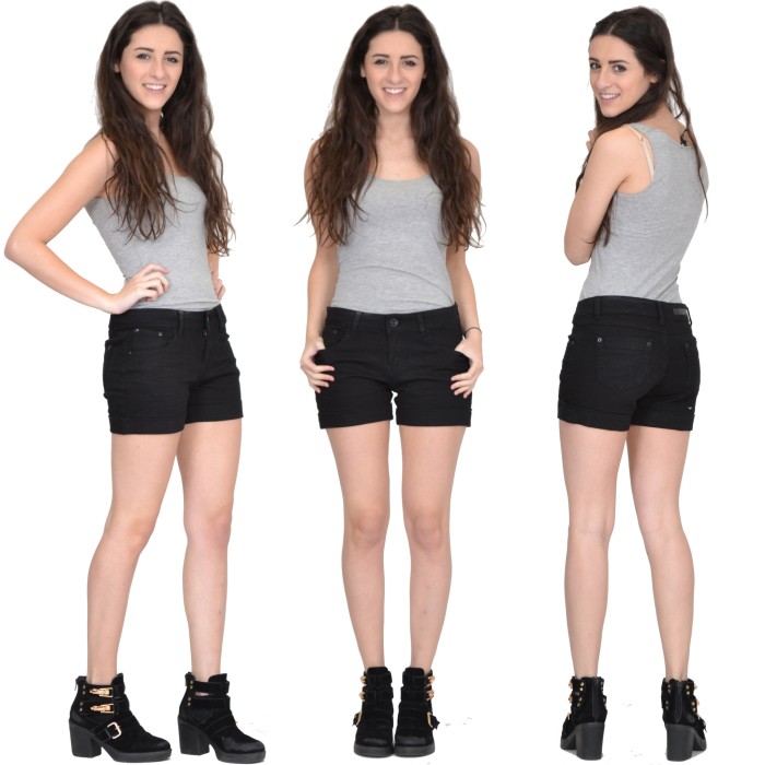 chubby-girls-in-hot-pants