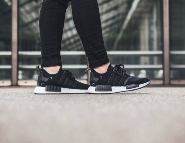 nmd r1 japan pack black