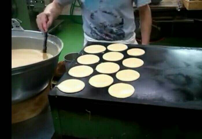 Jual Kompor Panggang Roti Burger Dorayaki Wajan Bakar Kompor Panggang Roti Burger Dorayaki Wajan Bakar 40 1000