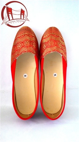 Sepatu Songket Palembang Merah Ukuran 36 - Blanja.com