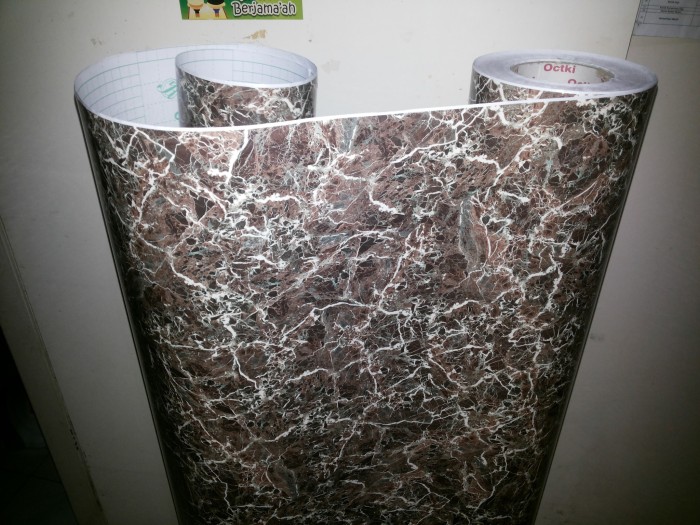 jual sticker wallpaper motif marmer merek octki. balikpapan - kota
