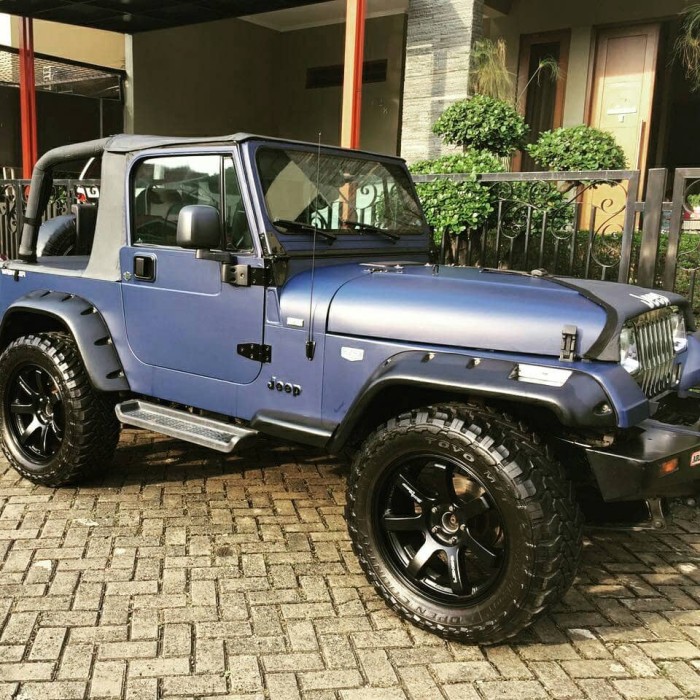 570 Koleksi Gambar Mobil Jeep Willys Gratis