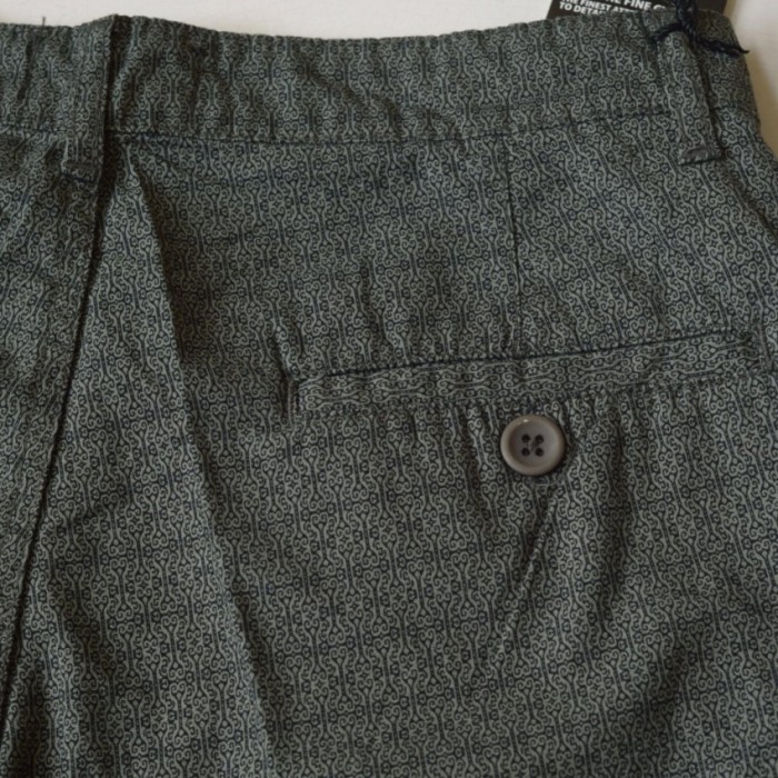 Muscle Fit Celana Pendek Pria Bermuda MCL-40 Olive