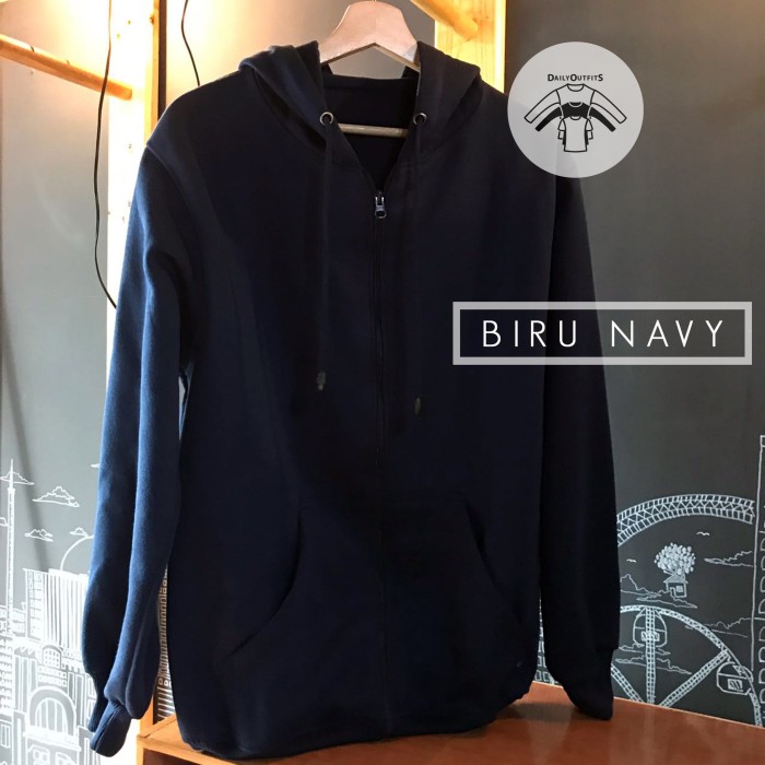 maksimalkan penilan kasualmu dengan sweater polos pria maksimalkan penilan kasualmu dengan sweater polos pria