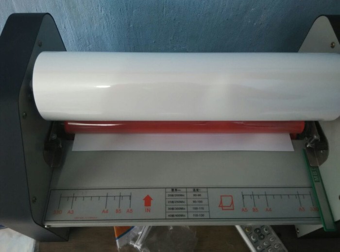 Jual Laminasi Stiker Glossy/Doff Jakarta Barat promo