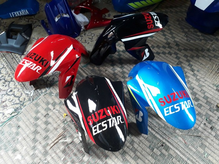 Jual Spakbor Depan Gsx Model Gp Fikri Modifikasi Tokopedia Spakbor Depan Gsx Model Gp