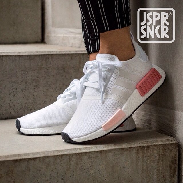nmd r1 white rose